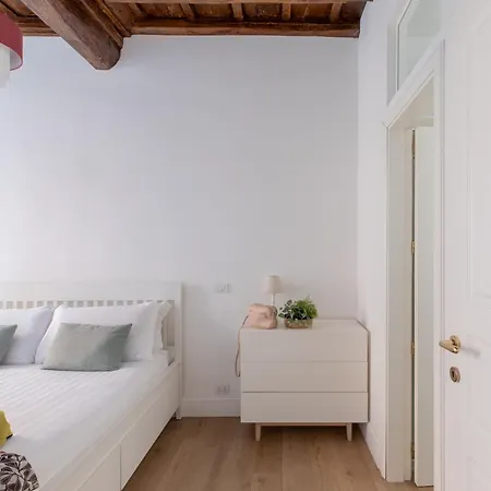 아파트 Iflat Monti Charming & Cozy By The Colosseum 로마