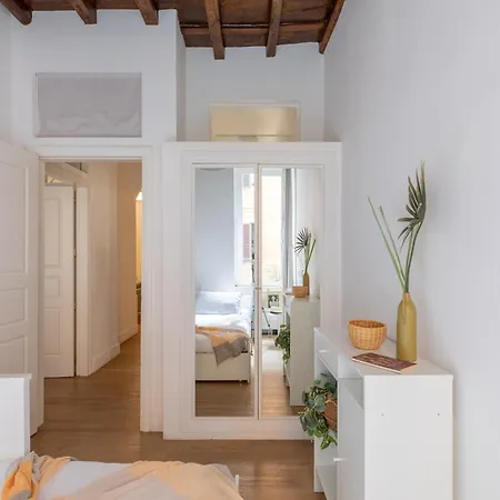 Iflat Monti Charming & Cozy By The Colosseum 아파트 *